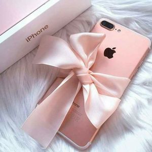 Meet your Posher, Janielys